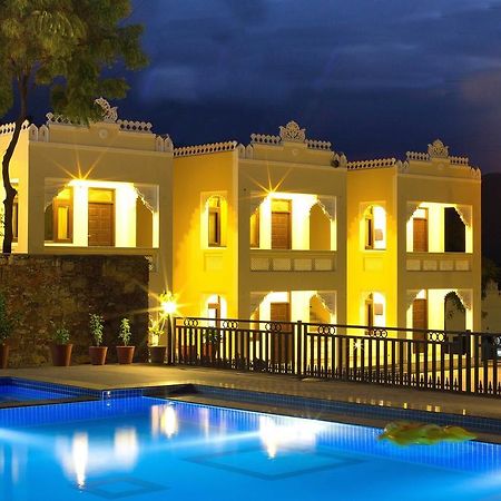 Hill Garden Retreat Hotel Удайпур Екстериор снимка