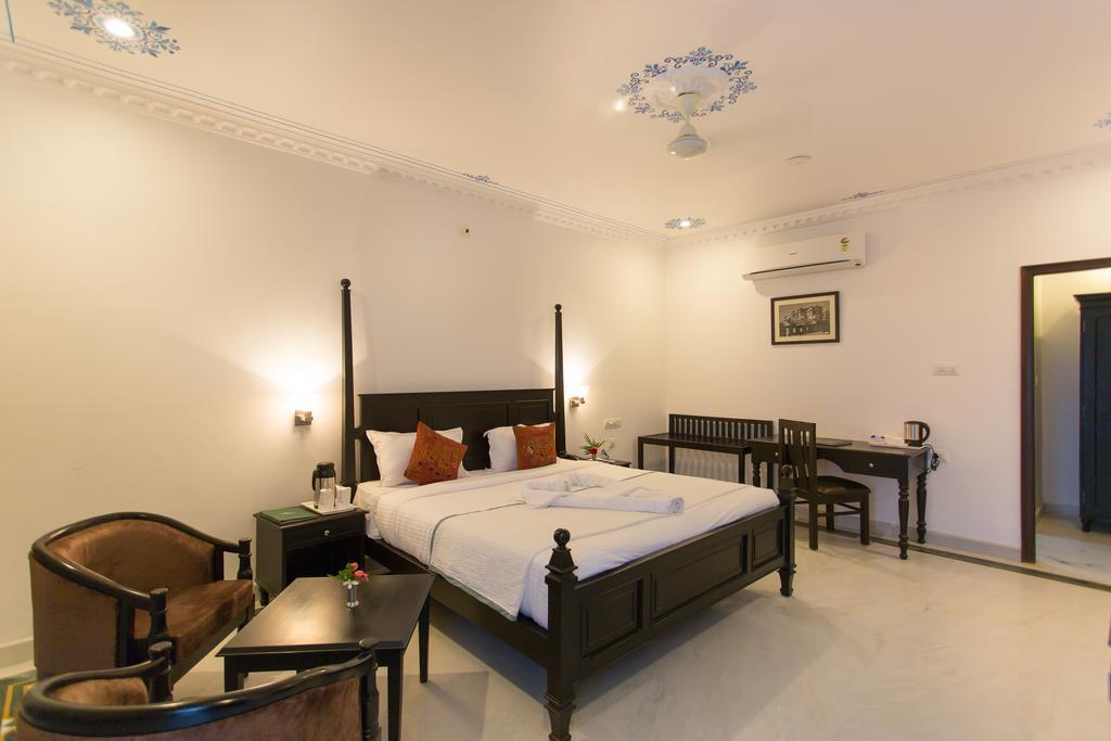 Hill Garden Retreat Hotel Удайпур Стая снимка